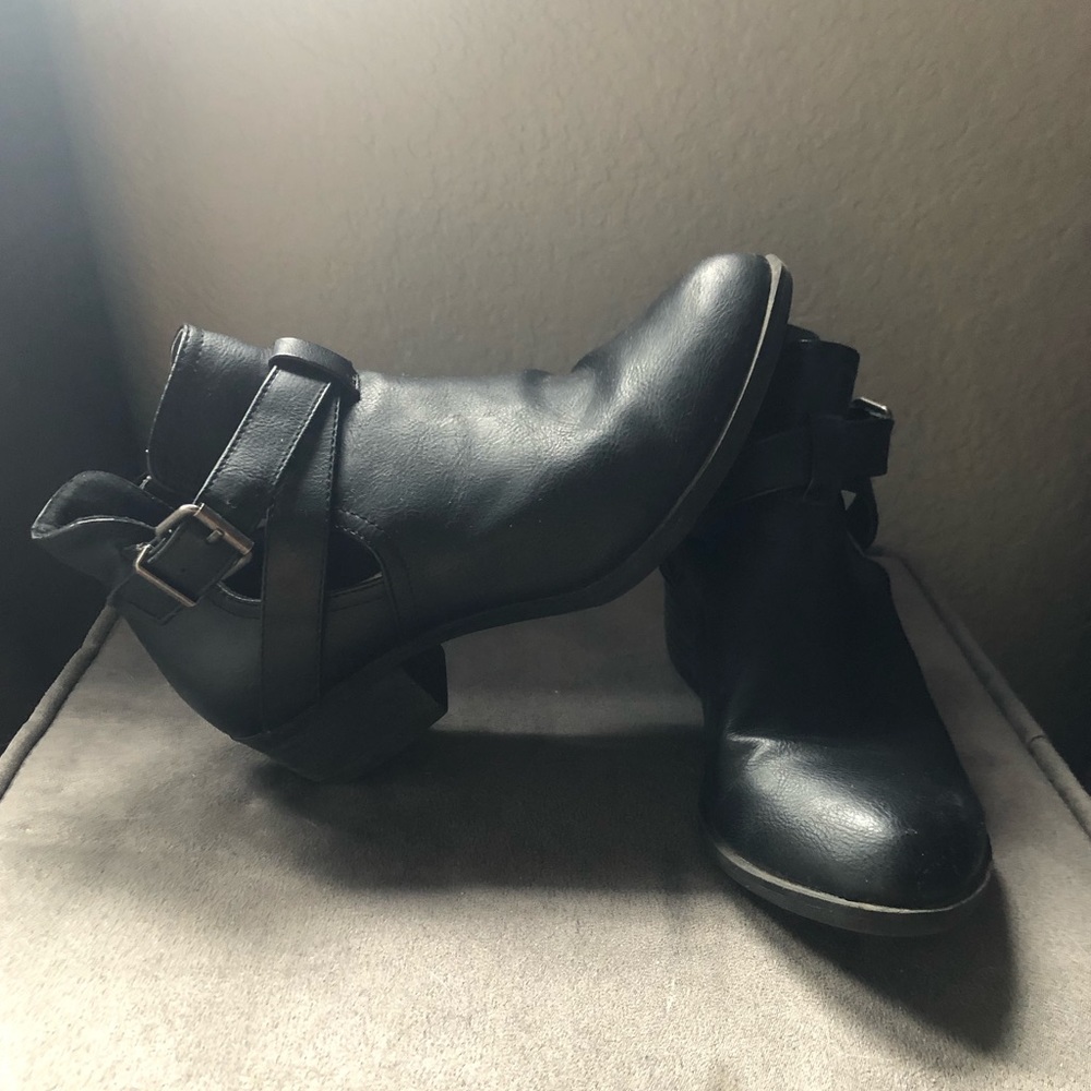 Black Booties